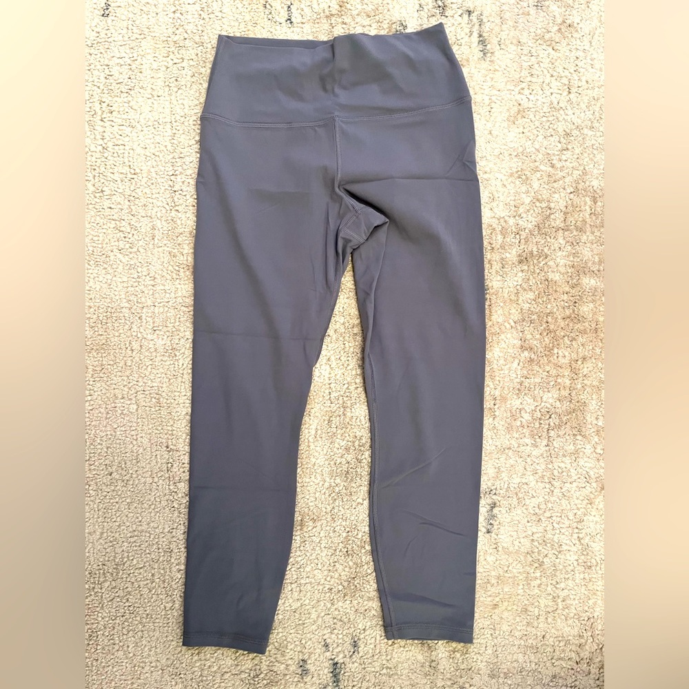 Athleta 7/8 Transcend Legging- Medium